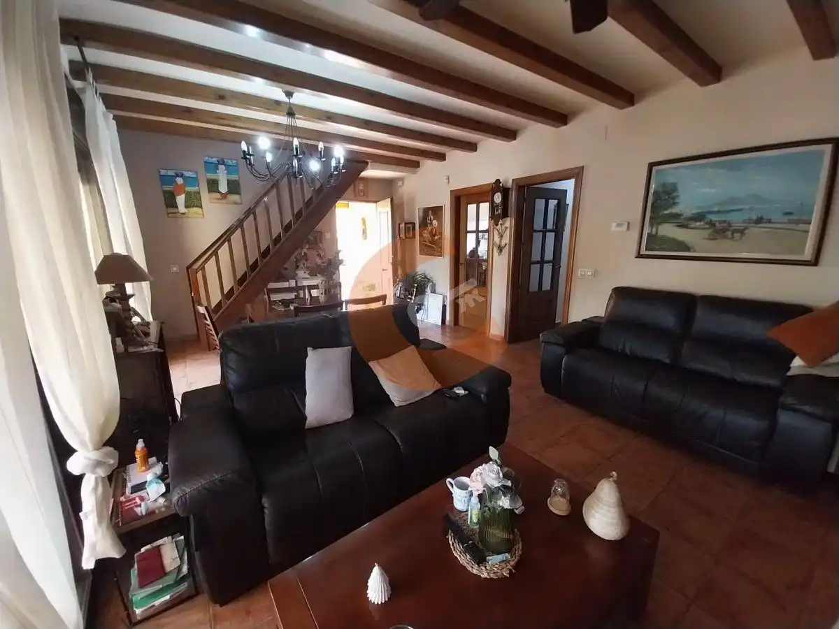 Casa con piscina en venta en Rafael Escofet, imagen 12
