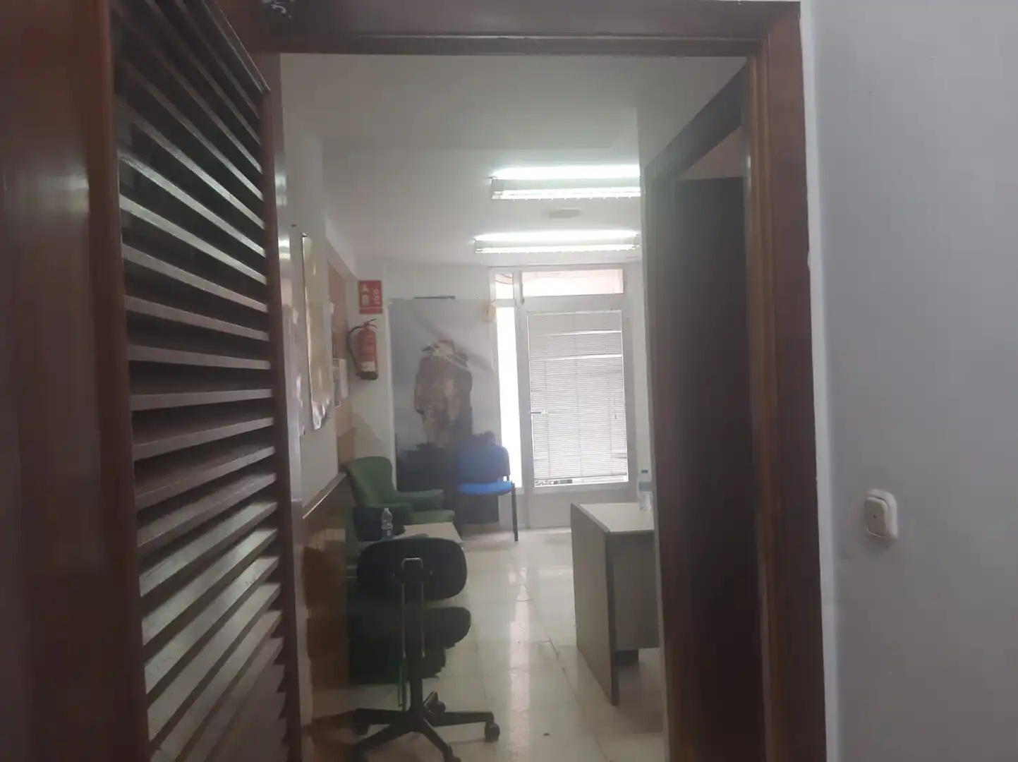Local en venta en Alicante / Alacant con Aire acondicionado y Amueblado