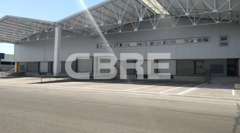 Industrial building to rent in Avenida de la Industria 22, imagen 8