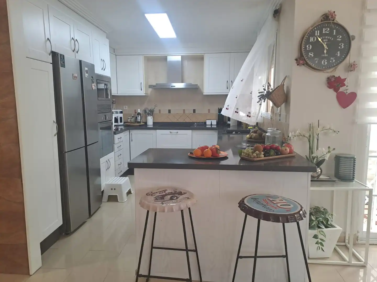 Cocina de Casa o chalet en venta en Montserrat con Aire acondicionado, Calefacción y Jardín privado