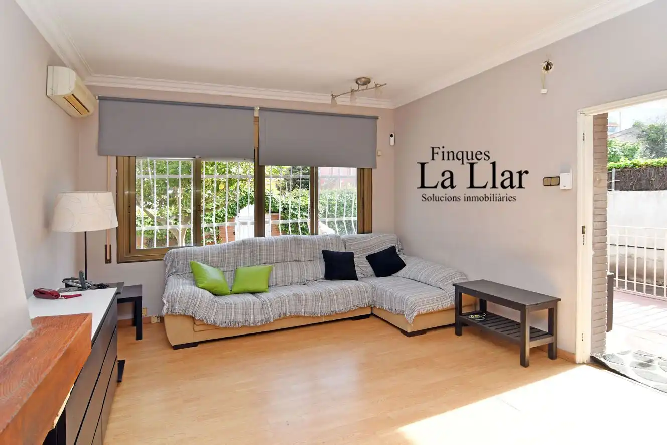 Houses for sale in Mar-i-Sol