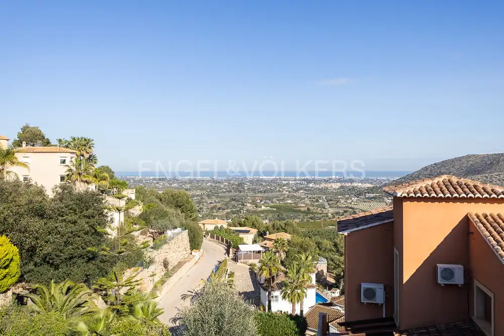 Casa amb terrassa en venda a Pedreguer, imagen 4