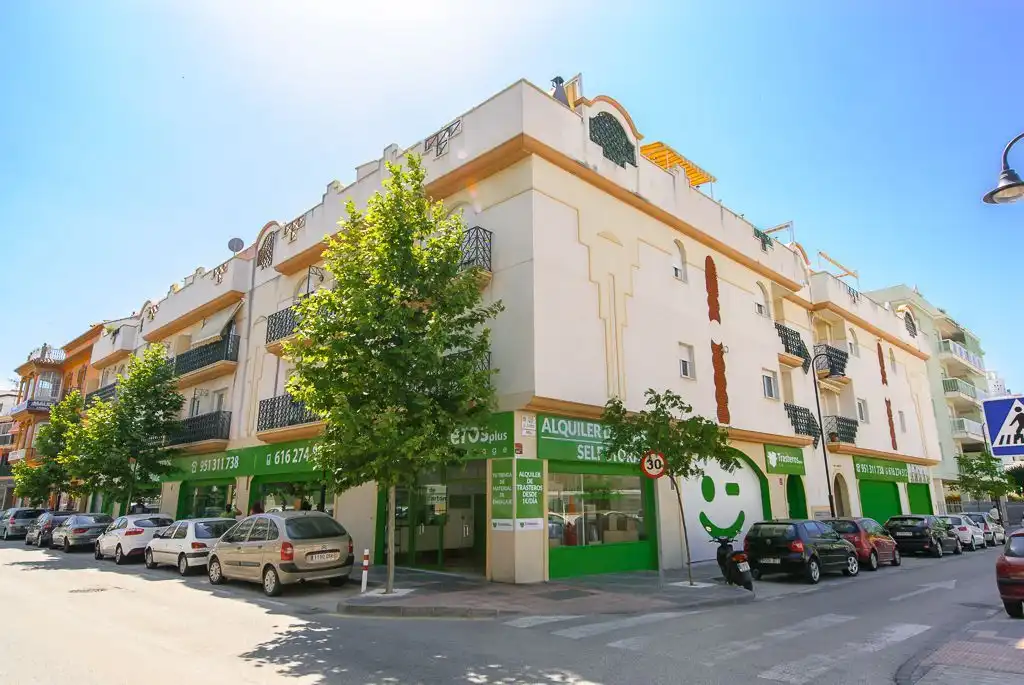 Storage room for rent in Calle Virgen de Fátima, 1, Centro