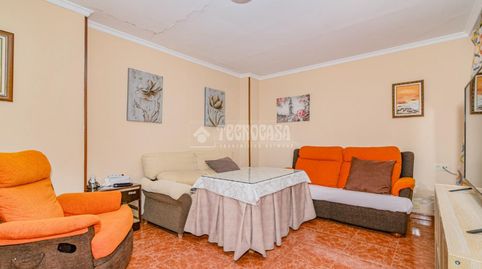 Foto 4 de Casa adosada en venda a Polideportivo, Alhendín