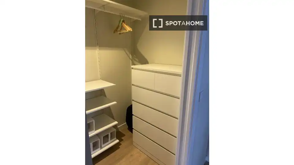 Room in Valencia, Valencia