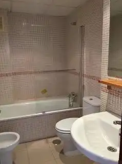 Baño de Ático en venta en Córdoba con Aire acondicionado, Calefacción y Terraza