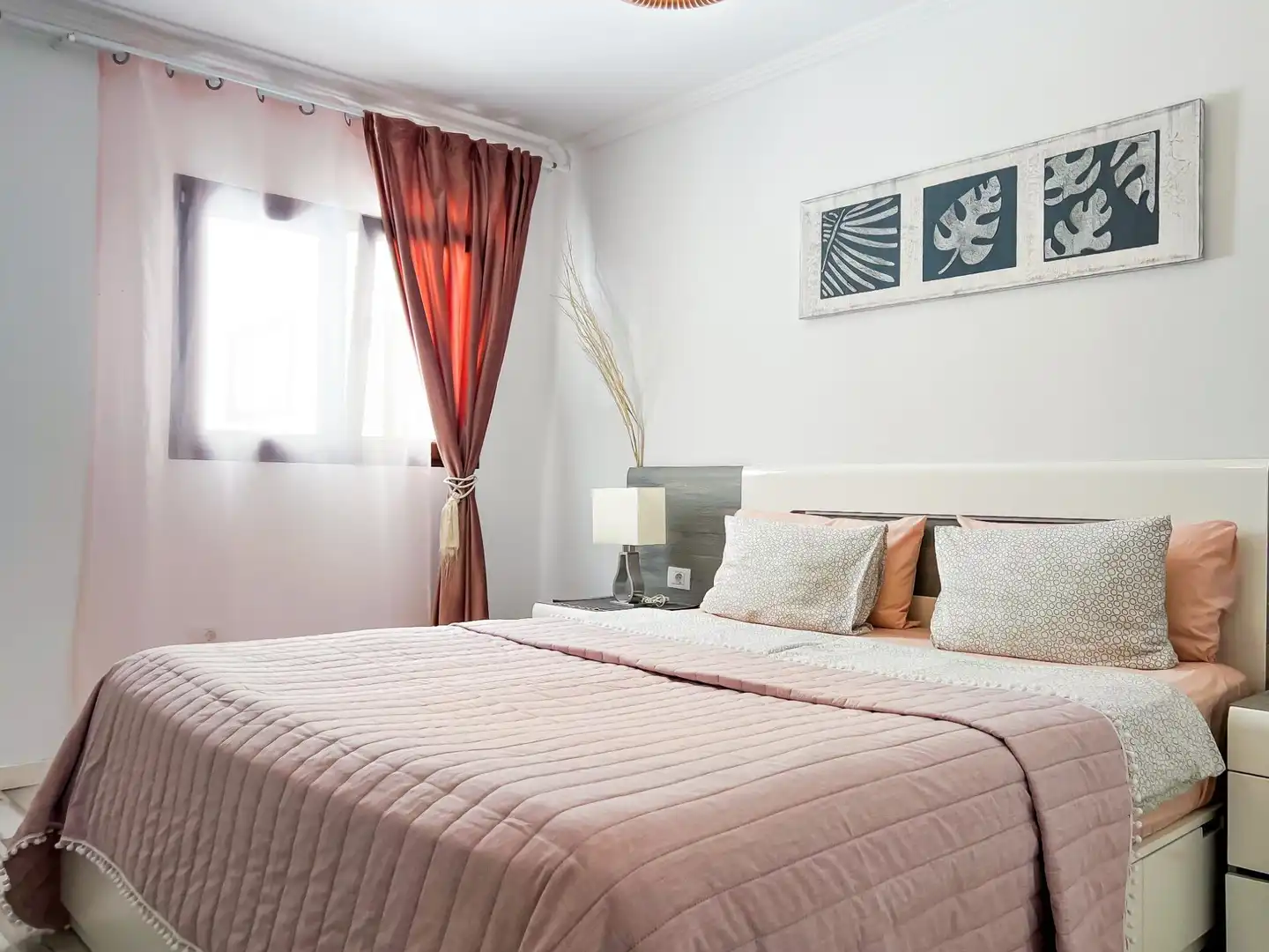 Habitación de Apartamento en venta en Adeje con Aire acondicionado, Terraza y Amueblado