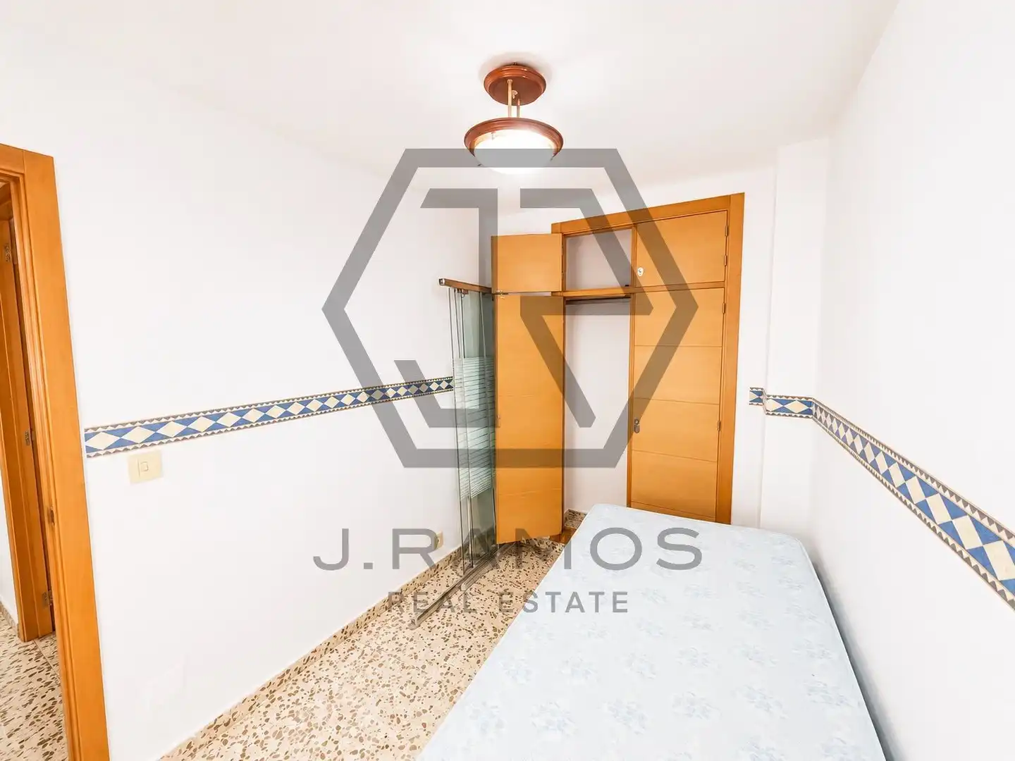 Piso con ascensor en venta en Torre del Mar, imagen 11