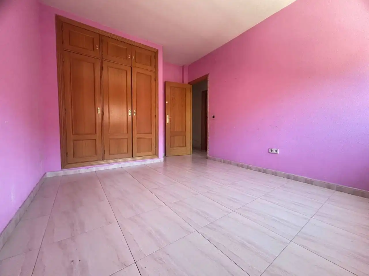 Habitación de Casa adosada en venta en Illescas con Aire acondicionado, Calefacción y Alarma