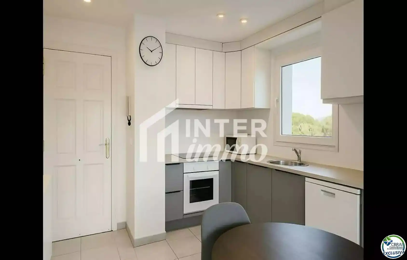 Exterior view of Flat for sale in Roses  with Air Conditioner, Terrace and Furnished