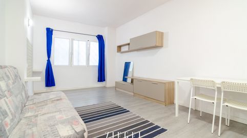 Foto 3 de Piso en venta en Calle Bernardo de la Torre, 67, Santa Catalina - Canteras, Las Palmas de Gran Canaria