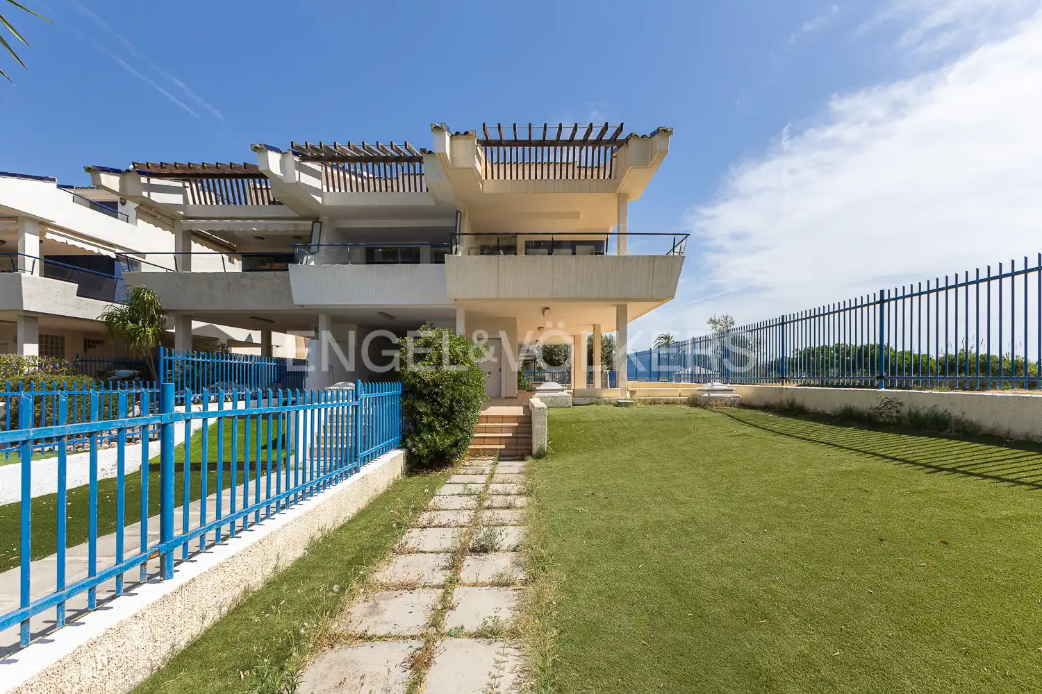 Exterior view of Houses for rent in Sagunto / Sagunt  with Air Conditioner, Heating and Private garden