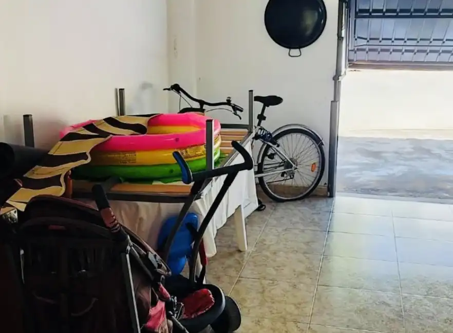 Parking of Detached homes for sale in Oliva  with Air Conditioner, Heating and Terrace