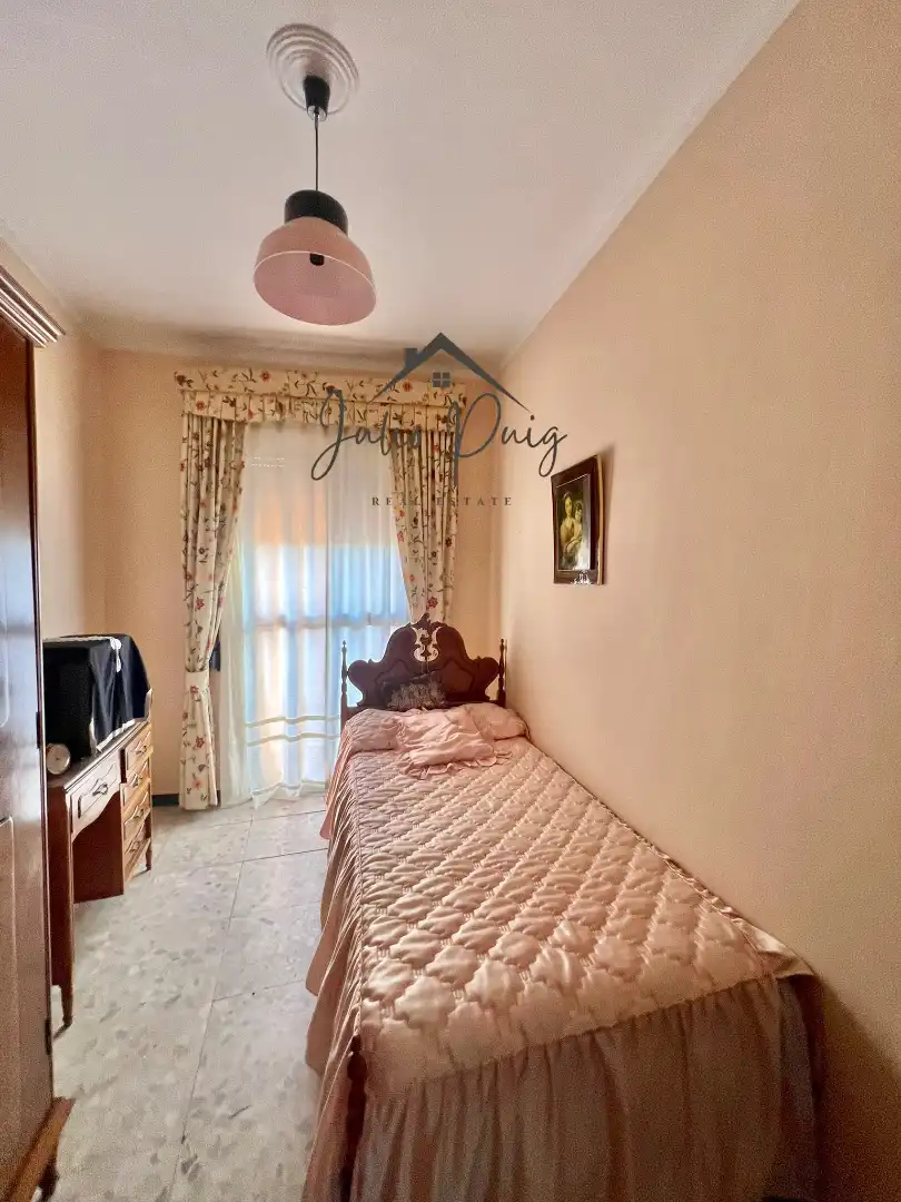 Habitación de Casa o chalet en venta en Coria del Río