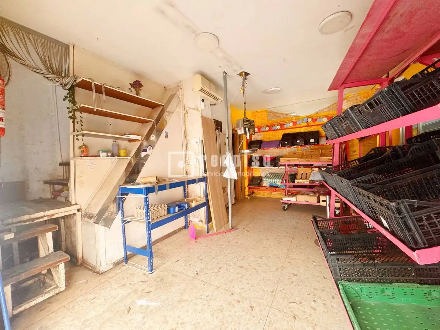 Local comercial en alquiler en de Miguel Moya, imagen 4