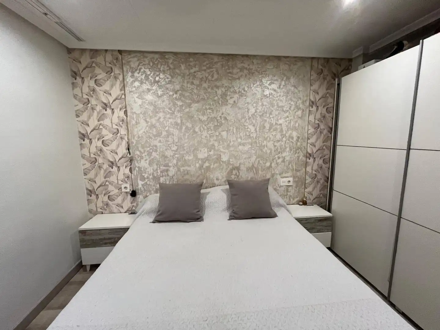 Habitación de Piso en venta en Elche / Elx con Balcón