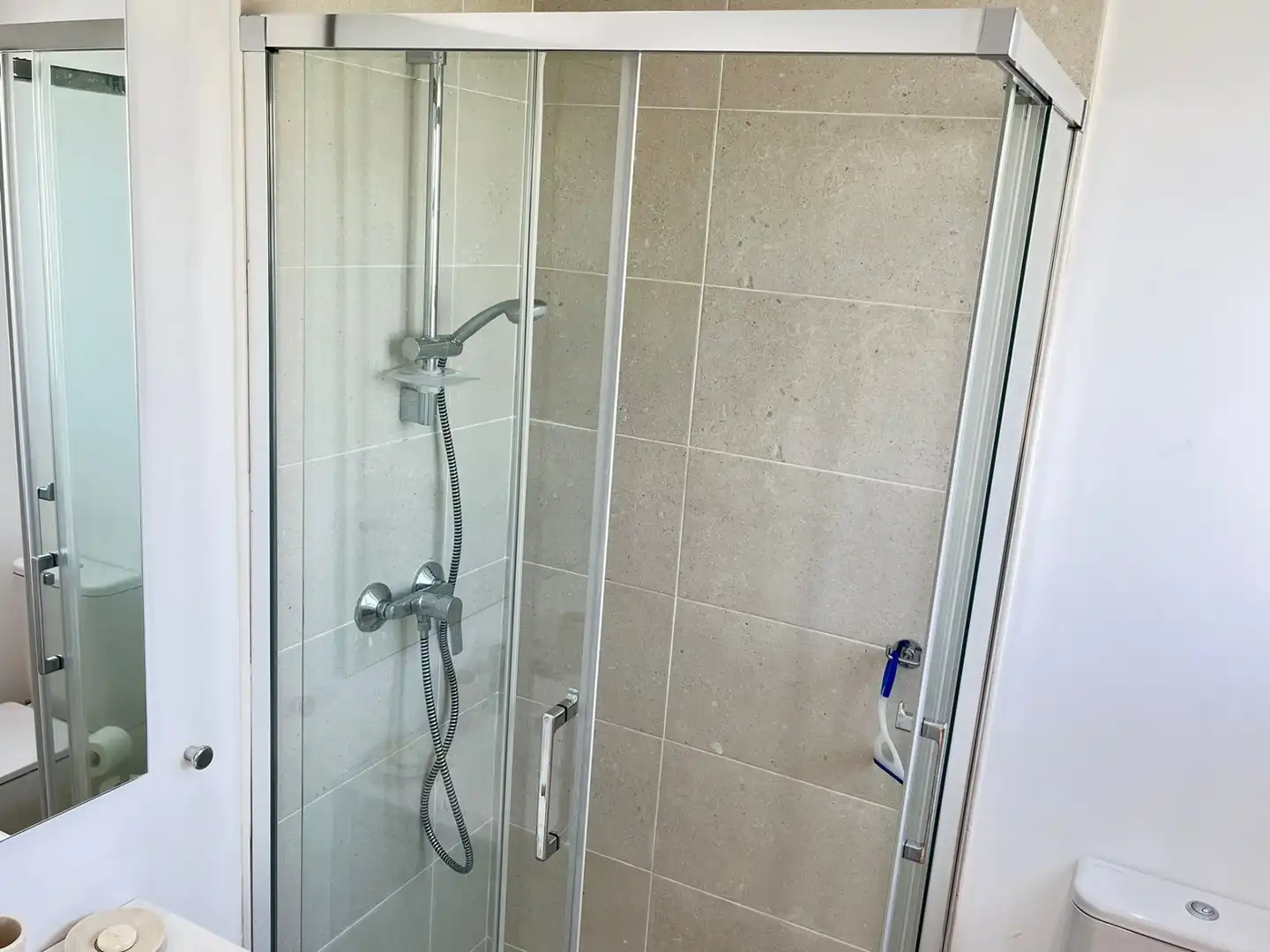 Bany de Àtic en venda en Sotogrande amb Aire condicionat, Terrassa i Piscina
