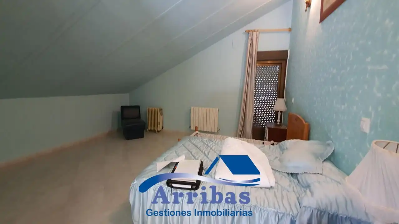 Habitación de Casa o chalet en venta en Almorox con Aire acondicionado, Calefacción y Jardín privado