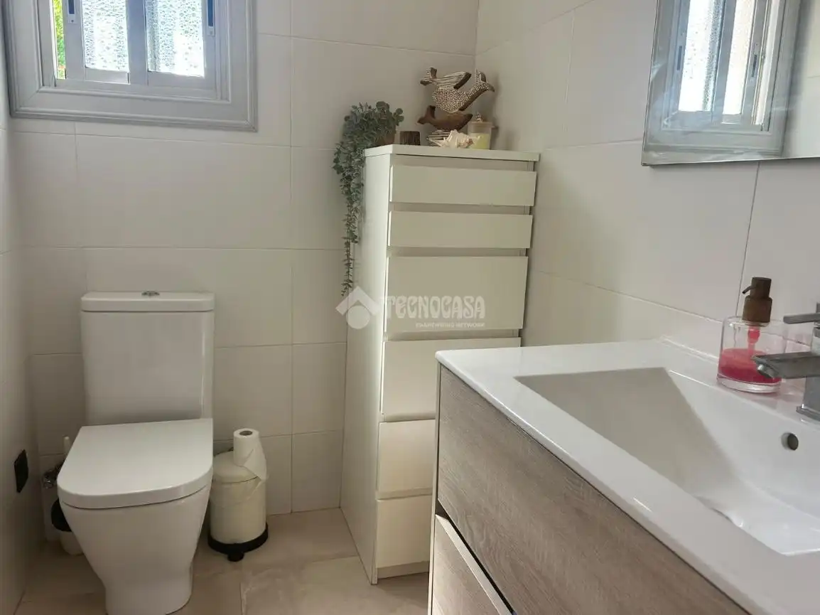 Casa amb terrassa en venda a Sant Vicenç Dels Horts, imagen 26