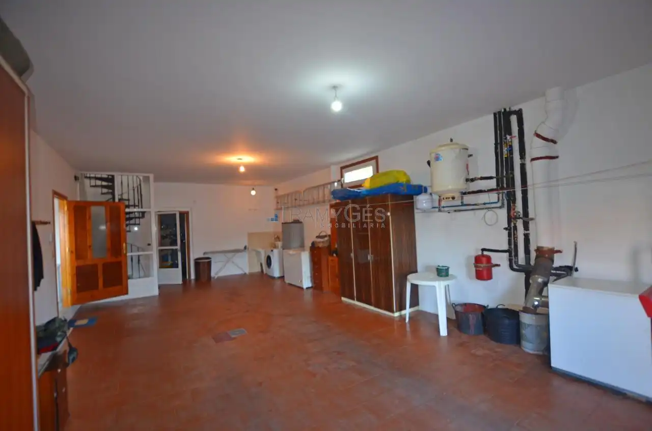 Casa o xalet en venda en Redondela amb Calefacció, Jardí privat i Terrassa