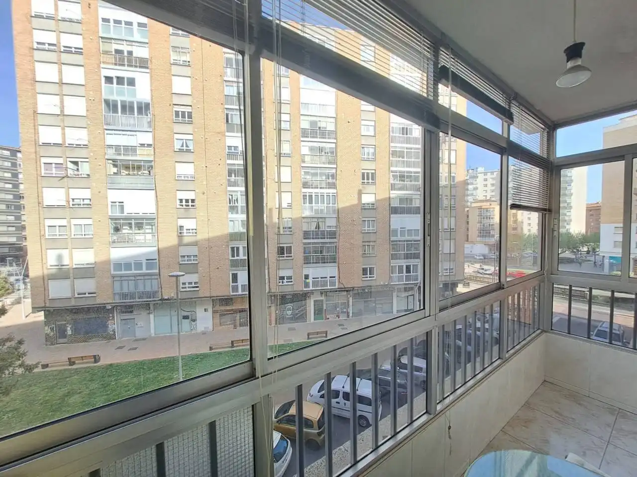 Vista exterior de Pis en venda en Burgos Capital amb Calefacció i Terrassa