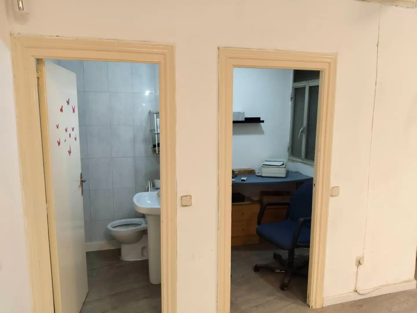 Badezimmer von Geschaftsraum zum Verkauf in Tetuán