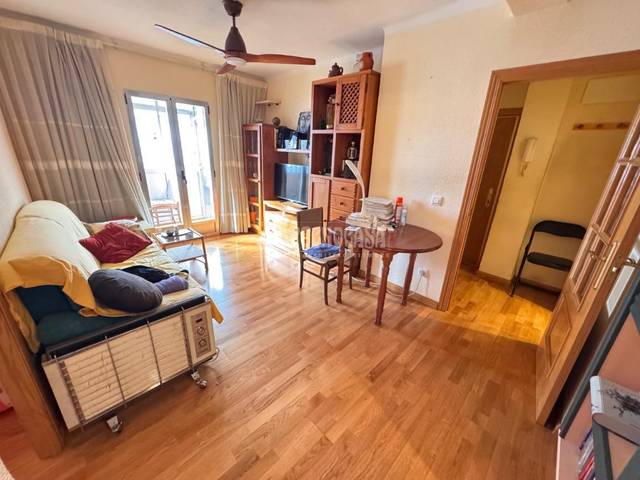 Piso en Venta en Valdezarza