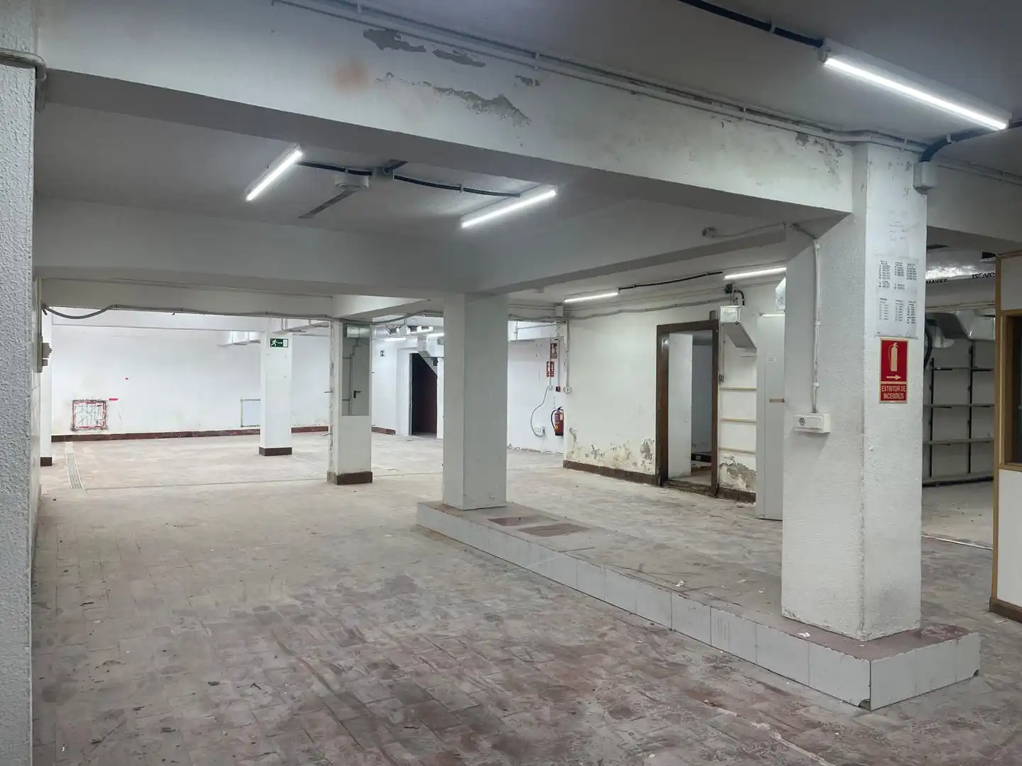 Local commercial à louer à Calle Serafín Escalante 10, imagen 12