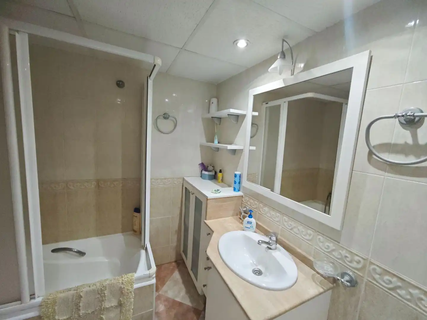 Baño de Piso en venta en Murcia con Aire acondicionado, Calefacción y Jardín privado