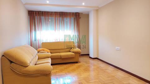 Foto 5 de Piso en venta en Ventiun, Ourense