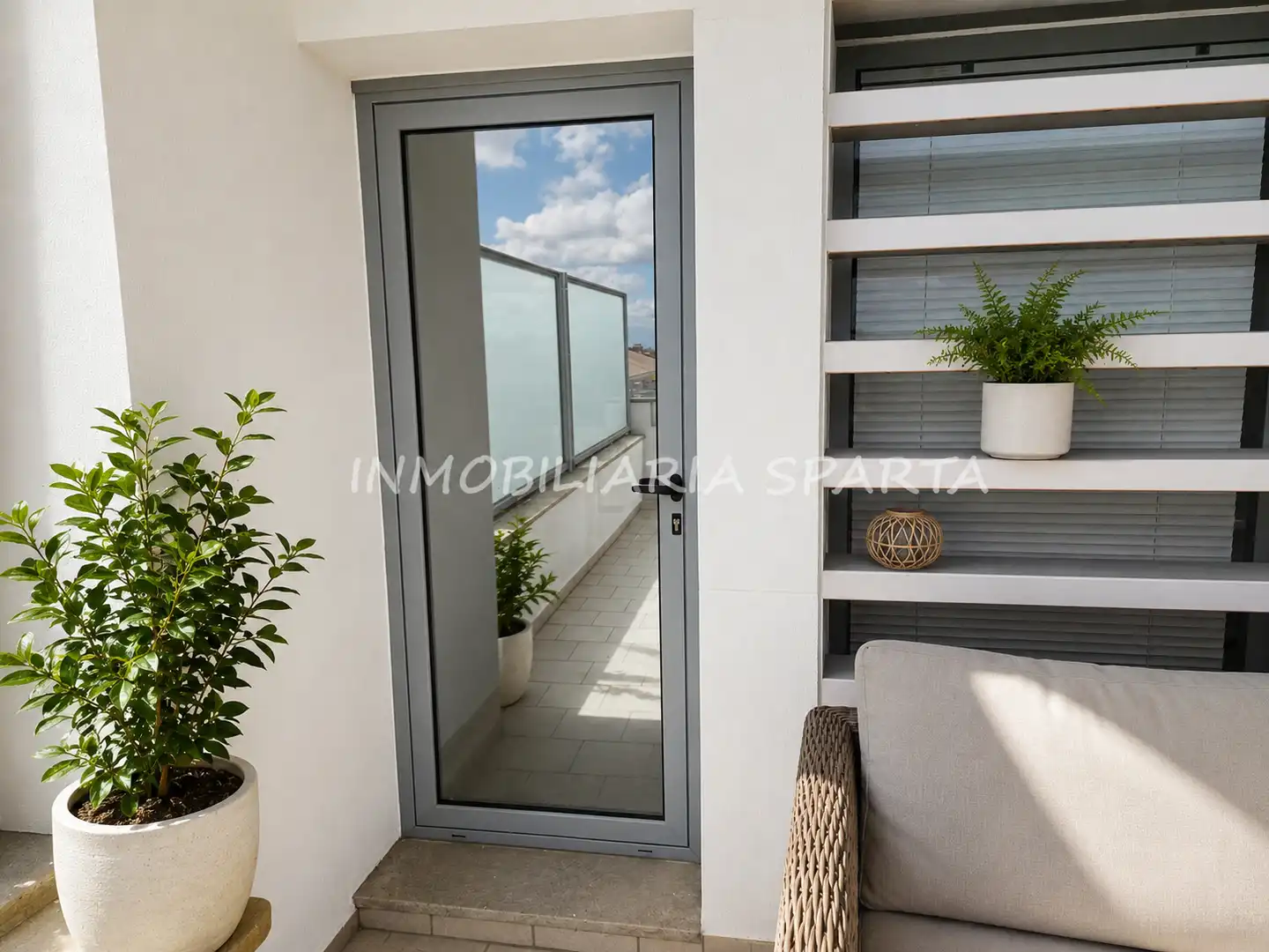 Attic for rent in Avenida Presidente Adolfo Suarez, 2, Sanlúcar la Mayor