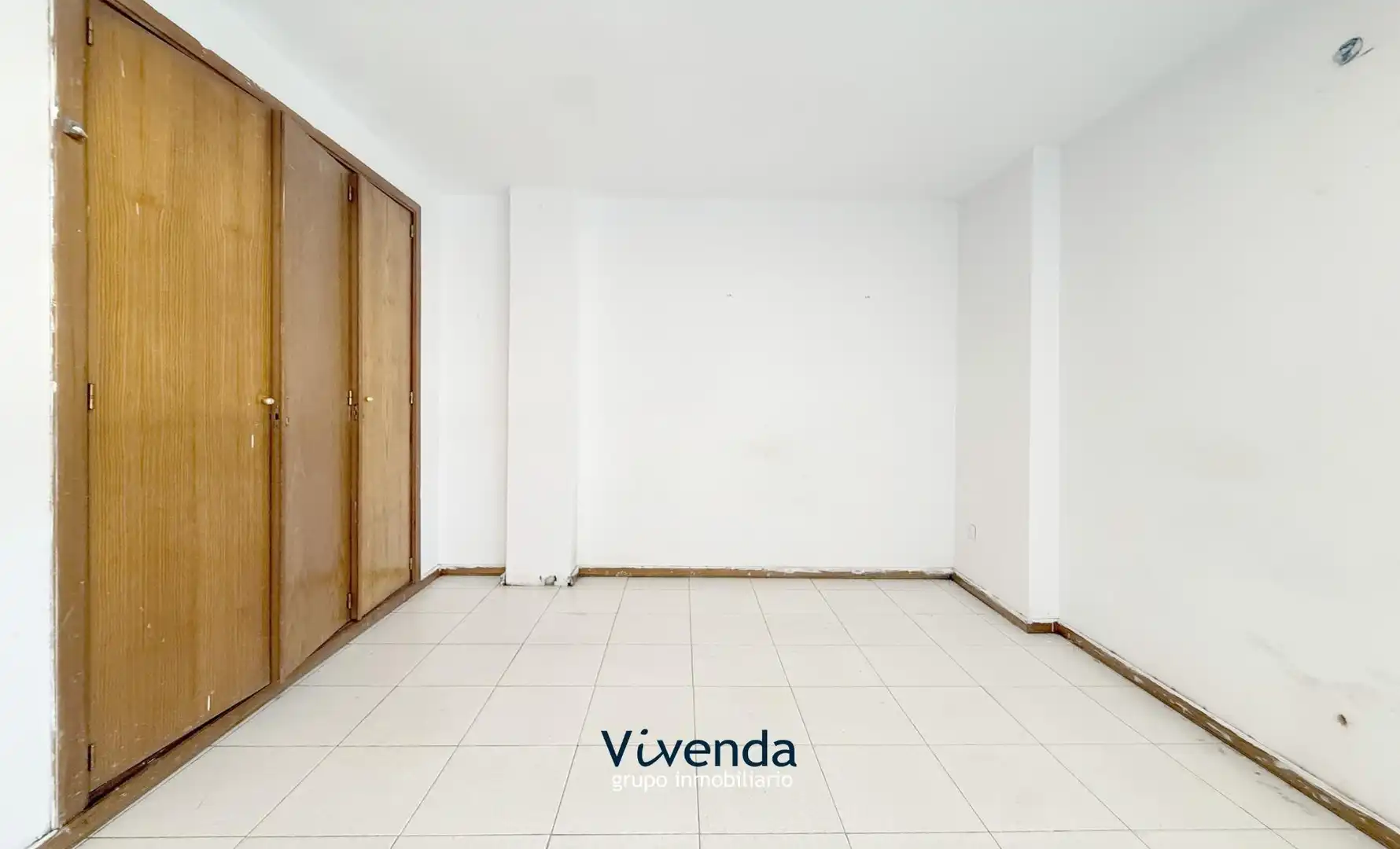 Habitación de Casa adosada en venta en Madrid con Aire acondicionado, Calefacción y Trastero