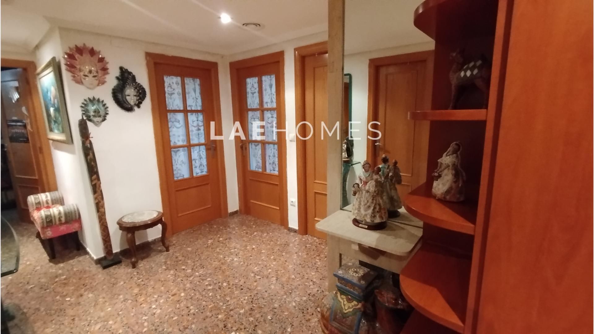 Flat for sale in Alcoy / Alcoi  with Air Conditioner, Terrace and Storage room