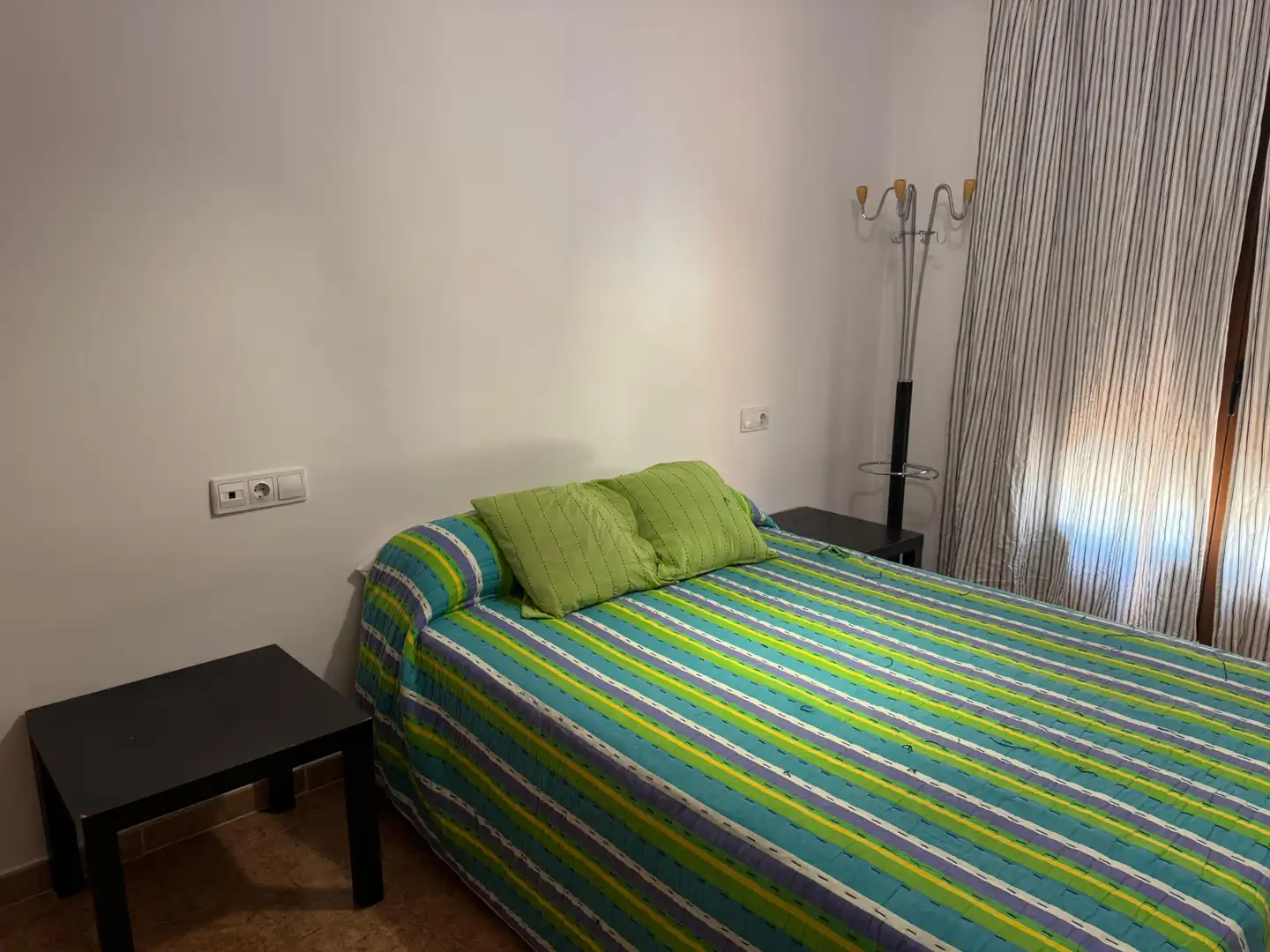 Habitación de Piso en venta en Campo de Criptana con Calefacción, Amueblado y Horno