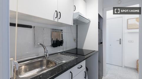 Foto 5 de Estudio para compartir en Antonio Machado, Torrevieja