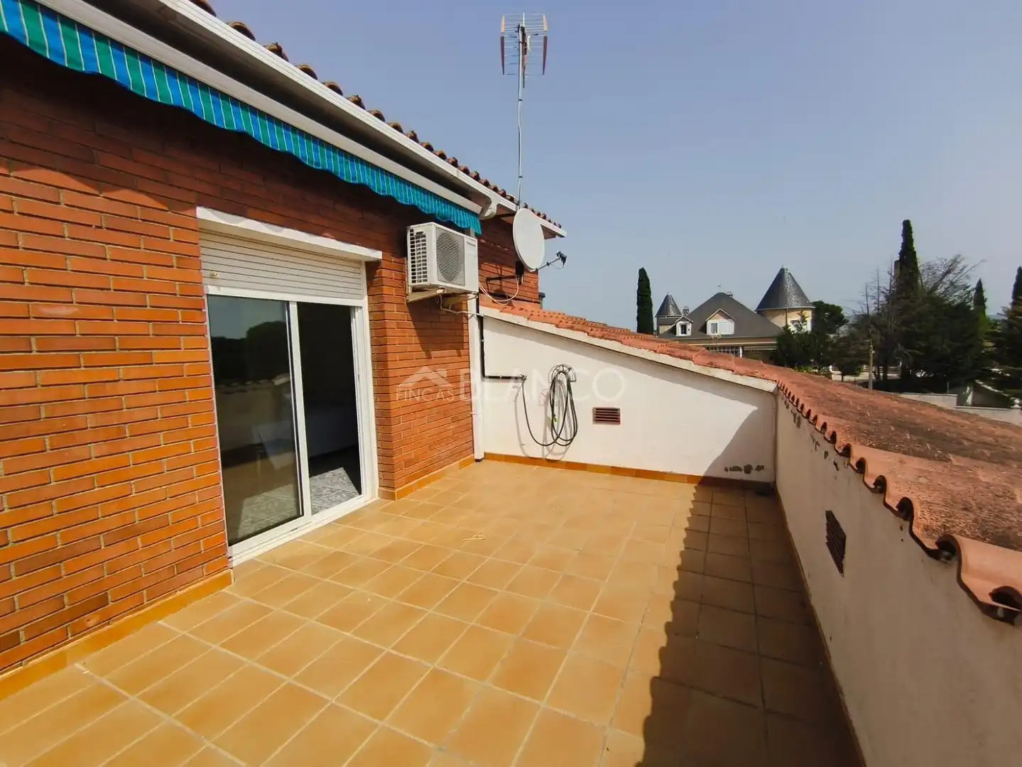 Terraza de Casa o chalet en venta en Piera con Aire acondicionado, Calefacción y Jardín privado