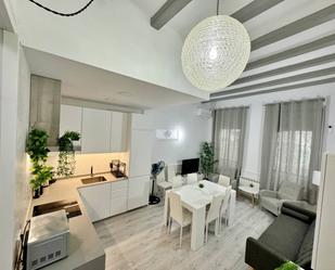 Sala d'estar de Casa o xalet en venda en Blanes amb Aire condicionat, Calefacció i Terrassa