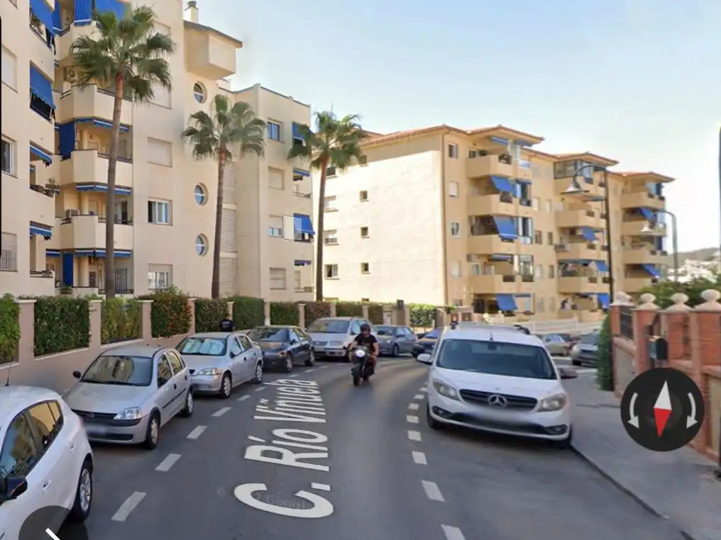 Außenansicht von Garage zum Verkauf in Mijas