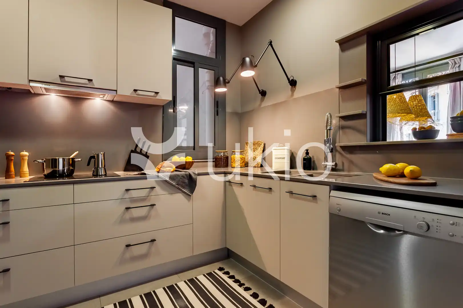 Appartement compact avec ascenseur à louer à Carrer del Rosselló, imagen 7