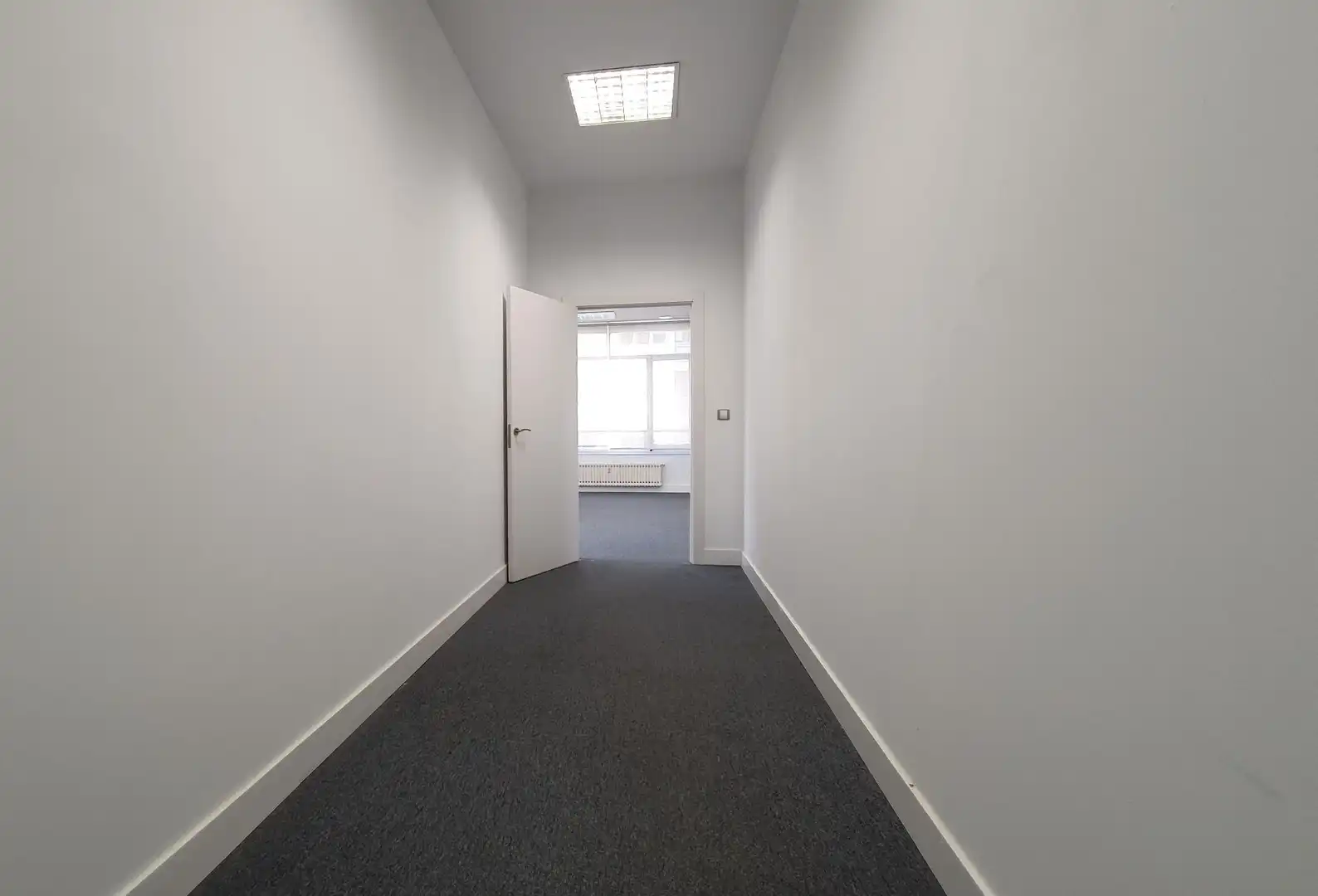 Business premises to rent in Centro - Mendibil - Santiago, imagen 40