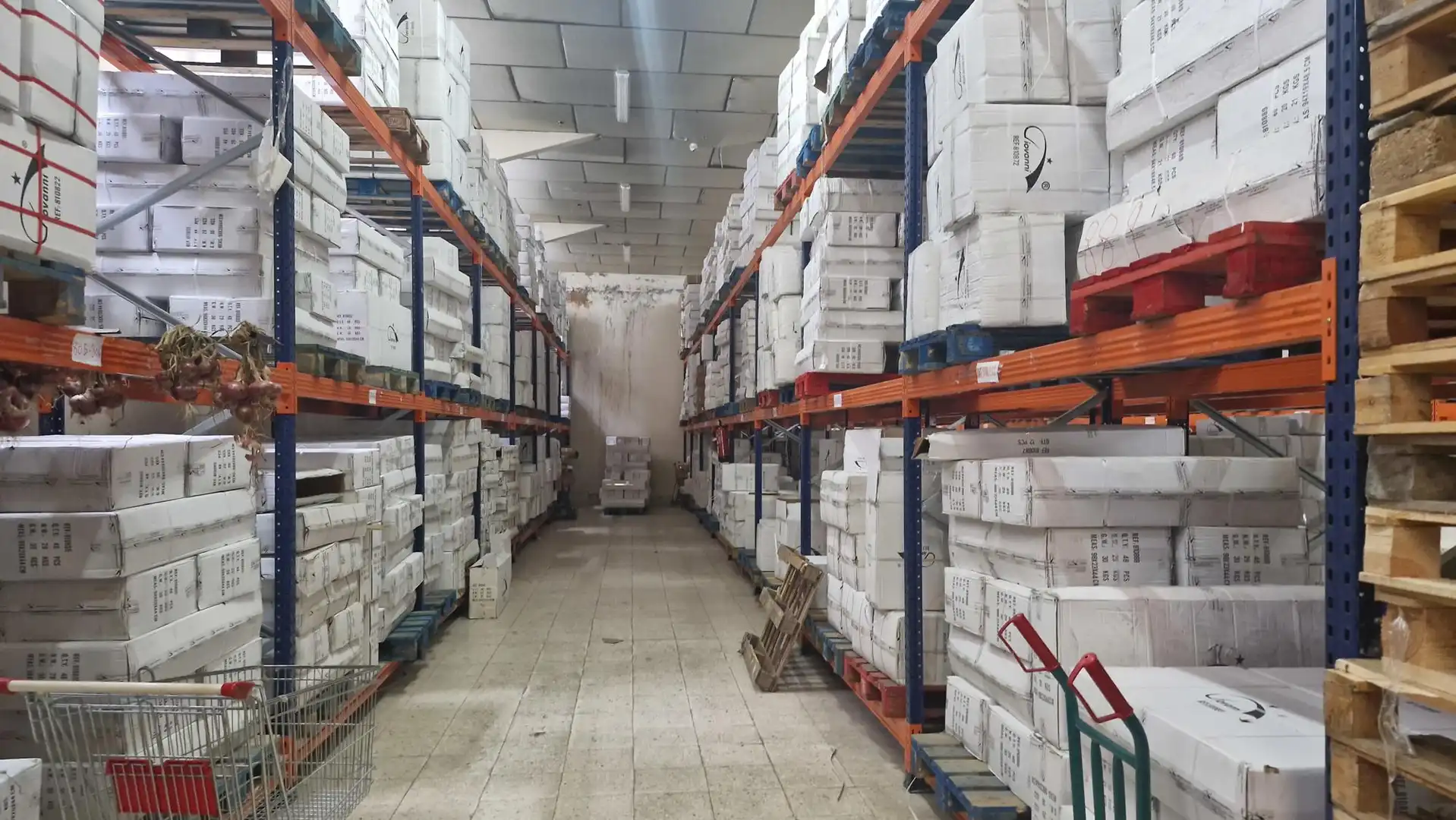 Nave industrial in vendita a P.I. Pocomaco, imagen 3