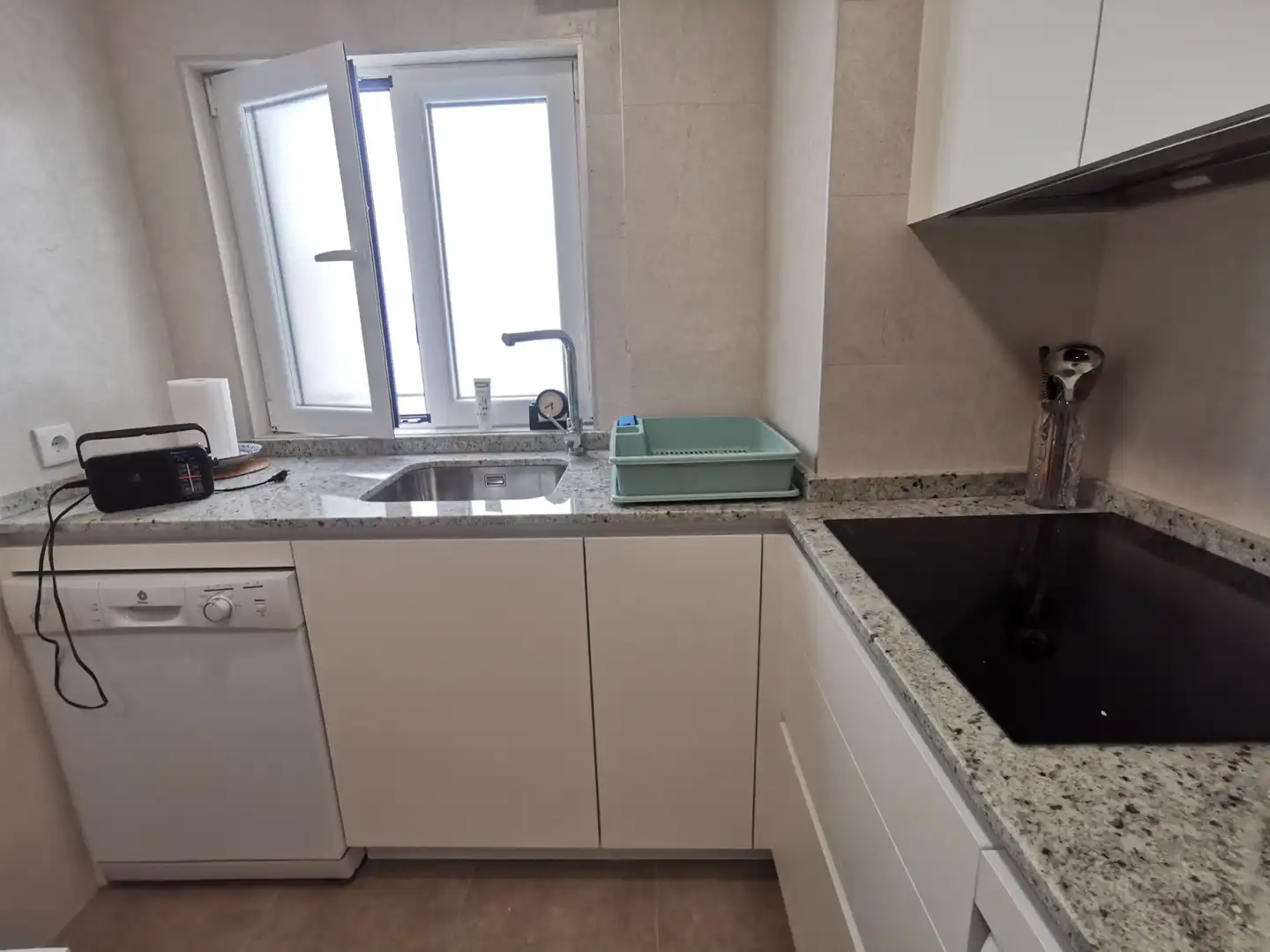 Kitchen of Flat for rent in Salamanca  with Heating, Furnished and Oven