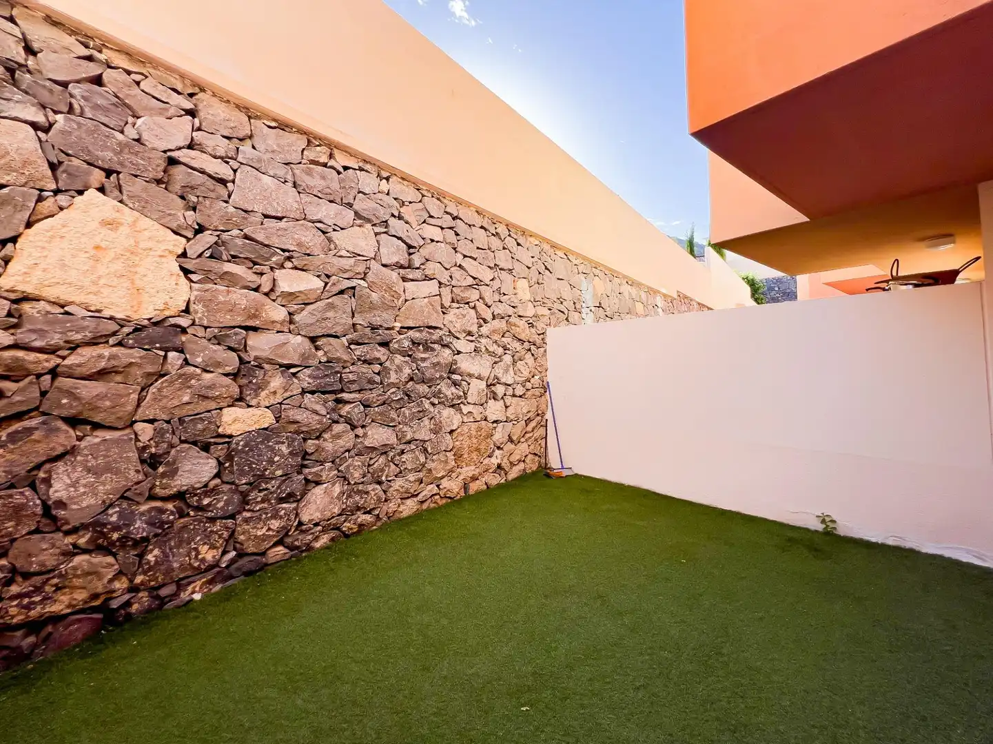 Terraza de Dúplex en venta en Adeje con Aire acondicionado, Jardín privado y Terraza