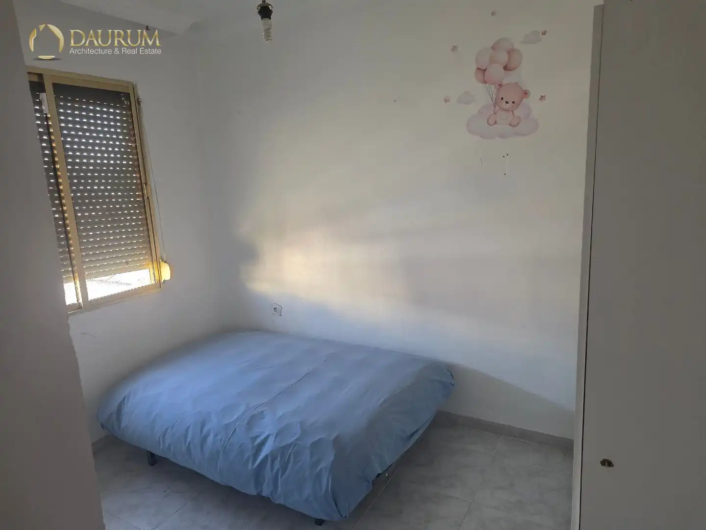 Bedroom of Flat for sale in Sevilla  with Heating