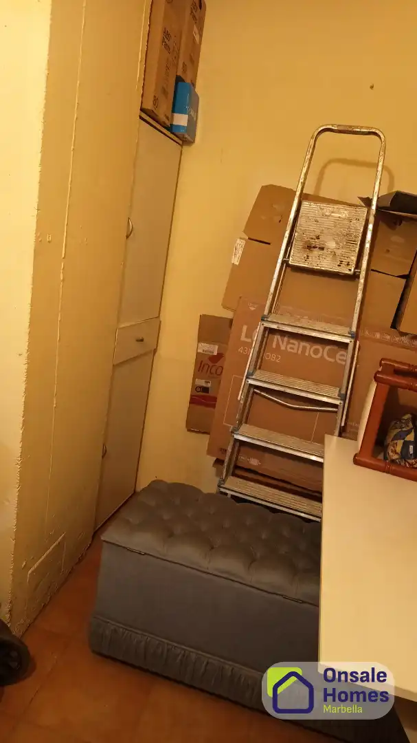 Wohnung zum Verkauf in Marbella mit Abstellraum und Balkon