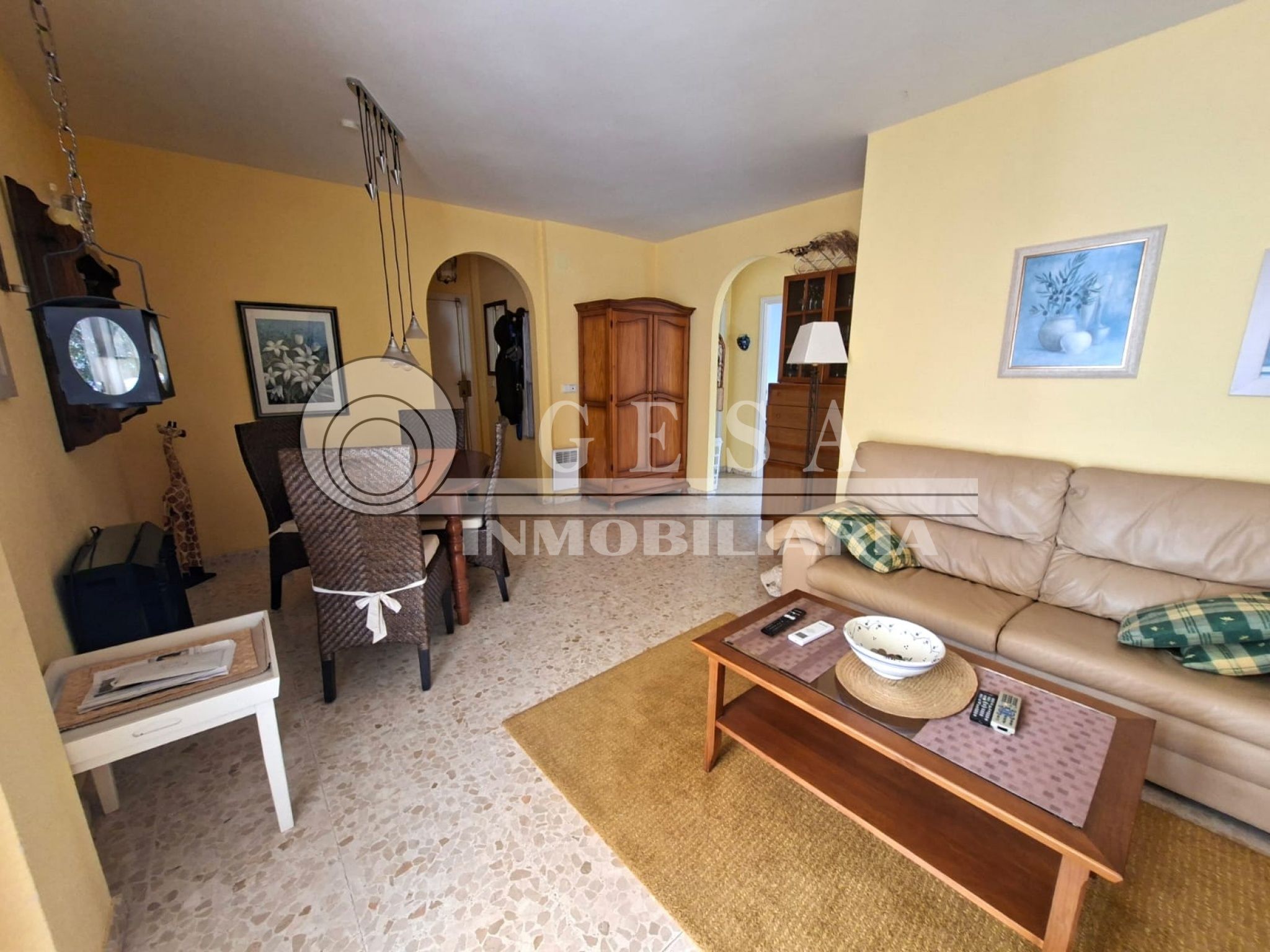 Sala d'estar de Pis en venda en Torrox amb Aire condicionat, Terrassa i Traster