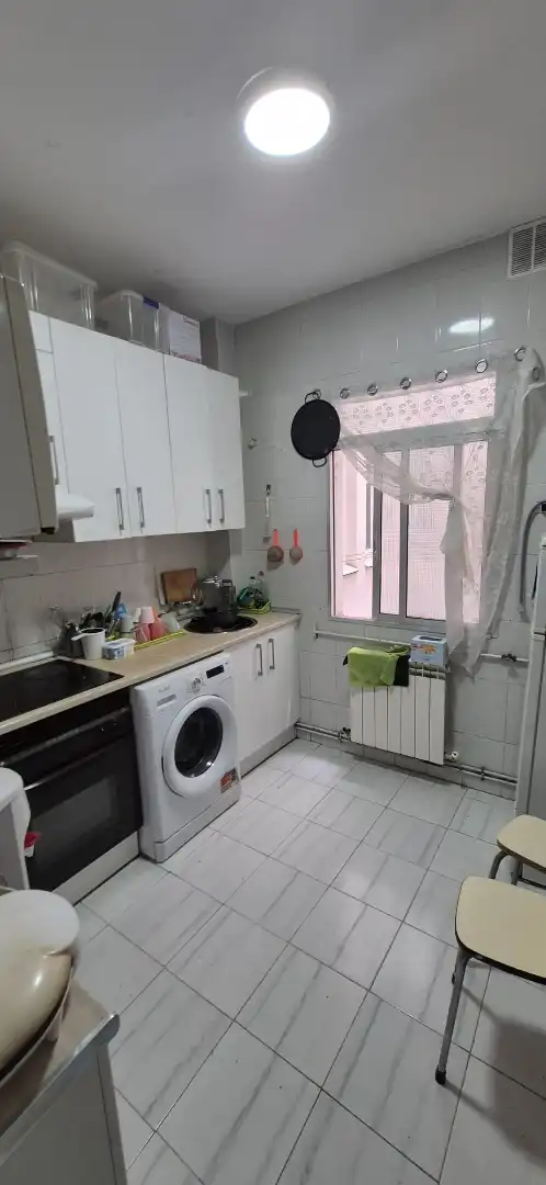 Kitchen of Flat for sale in Valladolid  with Heating, Parquet flooring and Terrace