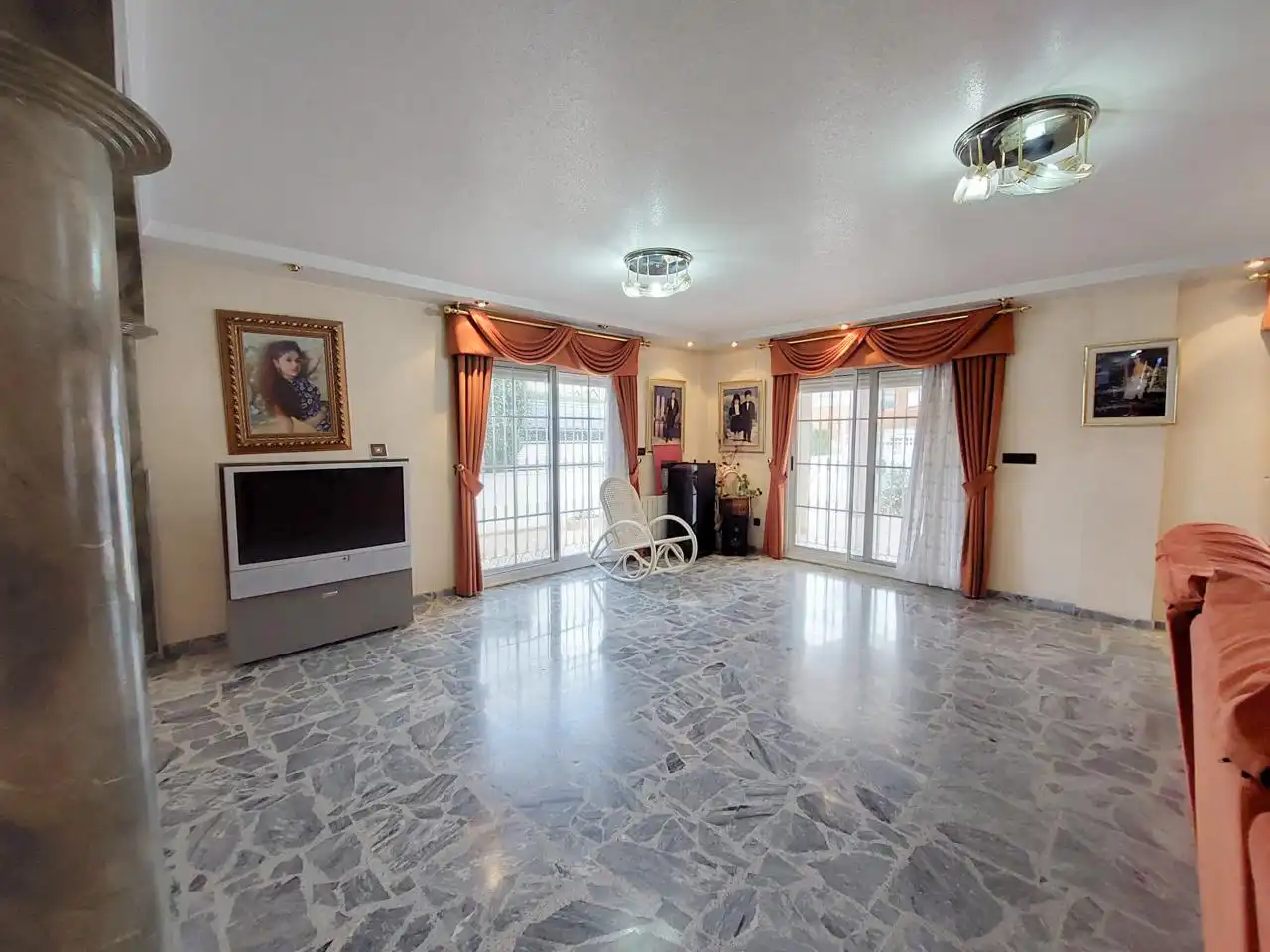 Casa o chalet en venta en Elche / Elx con Aire acondicionado y Jardín privado