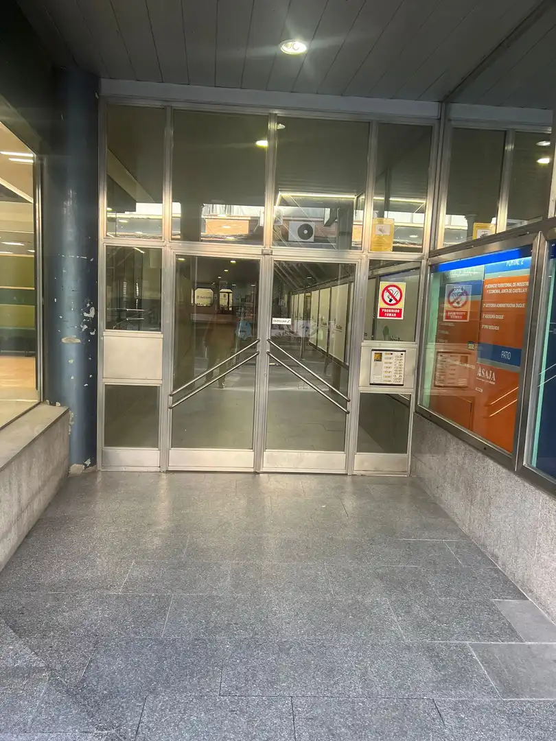 Business premises to rent in Calle Duque de Alba, imagen 4