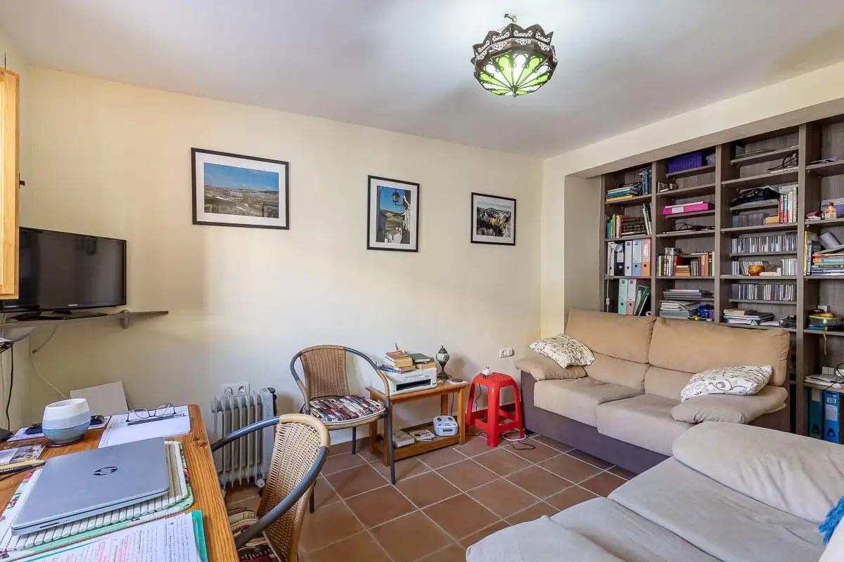 Sala d'estar de Casa o xalet en venda en Alhama de Granada amb Terrassa, Moblat i Balcó
